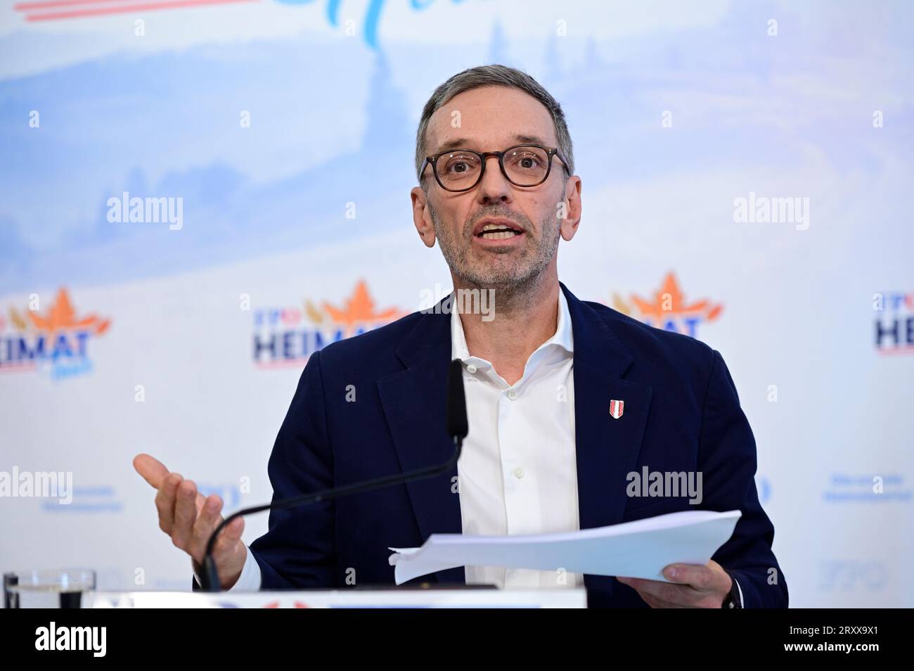 Vienna, Austria. 27 settembre 2023. Conferenza stampa con il presidente del partito federale FPÖ Herbert Kickl. Argomento: “Presentazione dell’offensiva autunnale di FPÖ” Foto Stock