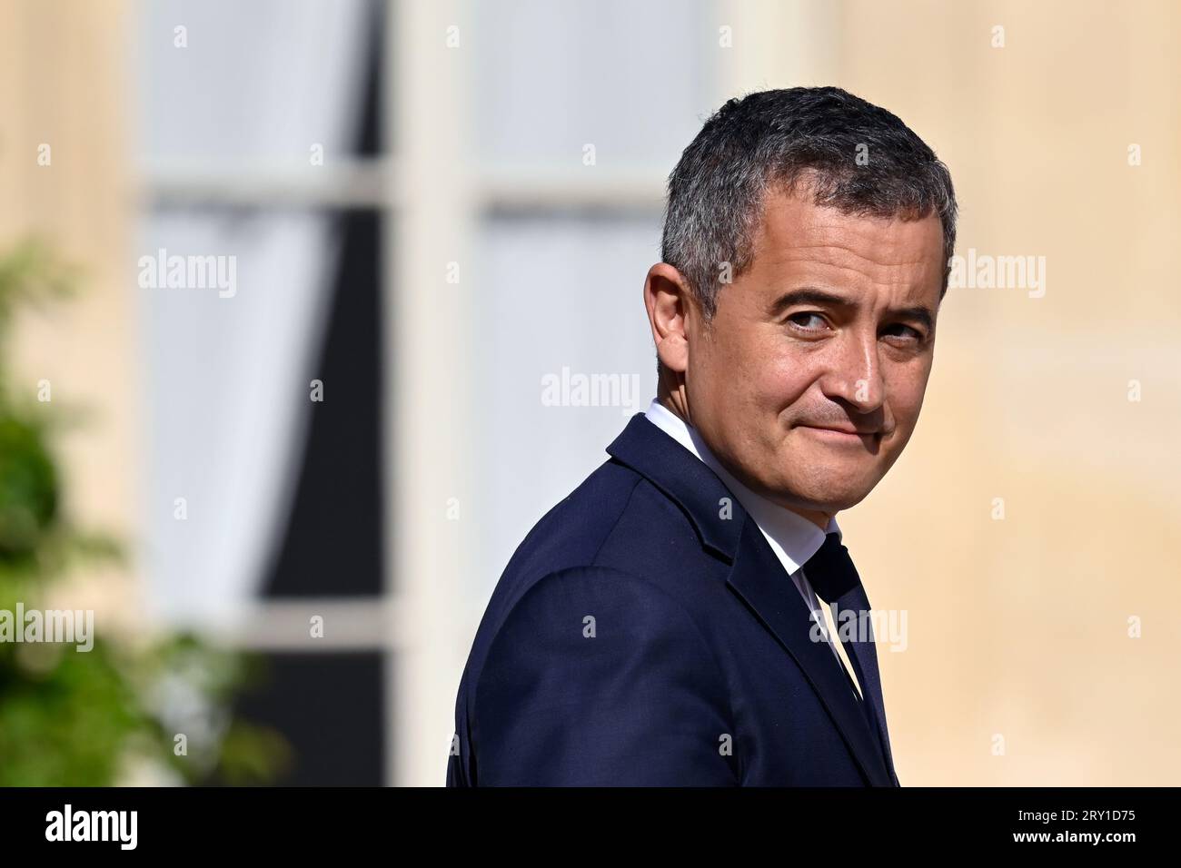 Julien Mattia / le Pictorium - al termine della riunione del Consiglio dei ministri del 27 settembre 2023. - 27/09/2023 - Francia / Ile-de-France (regione) / Parigi - il ministro dell'interno e d'oltremare della Francia, Gerald Darmanin, in uscita dal Consiglio dei ministri, all'Elysee, 27 settembre 2023 credito: LE PICTORIUM/Alamy Live News Foto Stock