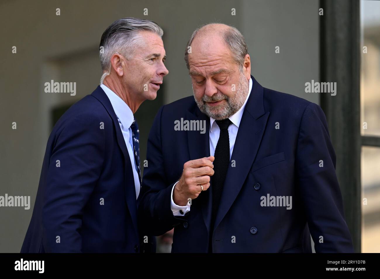 Julien Mattia / le Pictorium - al termine della riunione del Consiglio dei ministri del 27 settembre 2023. - 27/09/2023 - Francia / Ile-de-France (regione) / Parigi - il Ministro della giustizia Eric dupond-Moretti uscente dal Consiglio dei ministri, all'Elysee, 27 settembre 2023 crediti: LE PICTORIUM/Alamy Live News Foto Stock