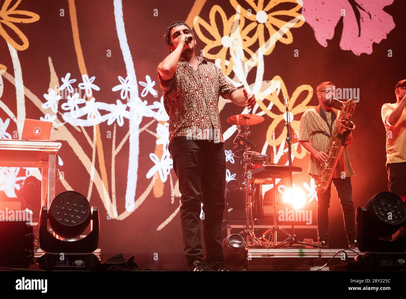 BARCELLONA, ESPAÑA – 22 SETTEMBRE. Zoo en concierto como parte de las Fiestas de la Mercè 2023 (Fotografía: Fernando Pérez) Foto Stock