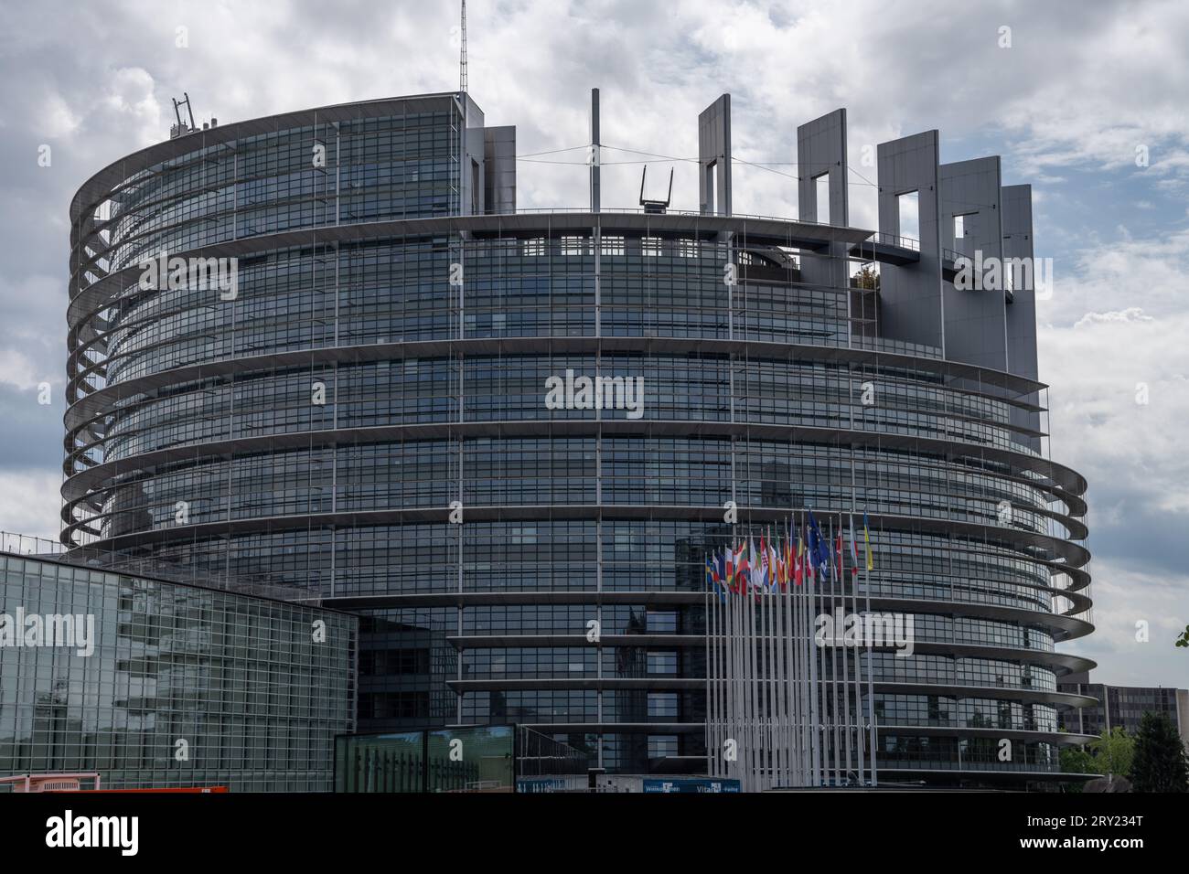 Primo piano del Parlamento europeo a Strasburgo, Francia Foto Stock
