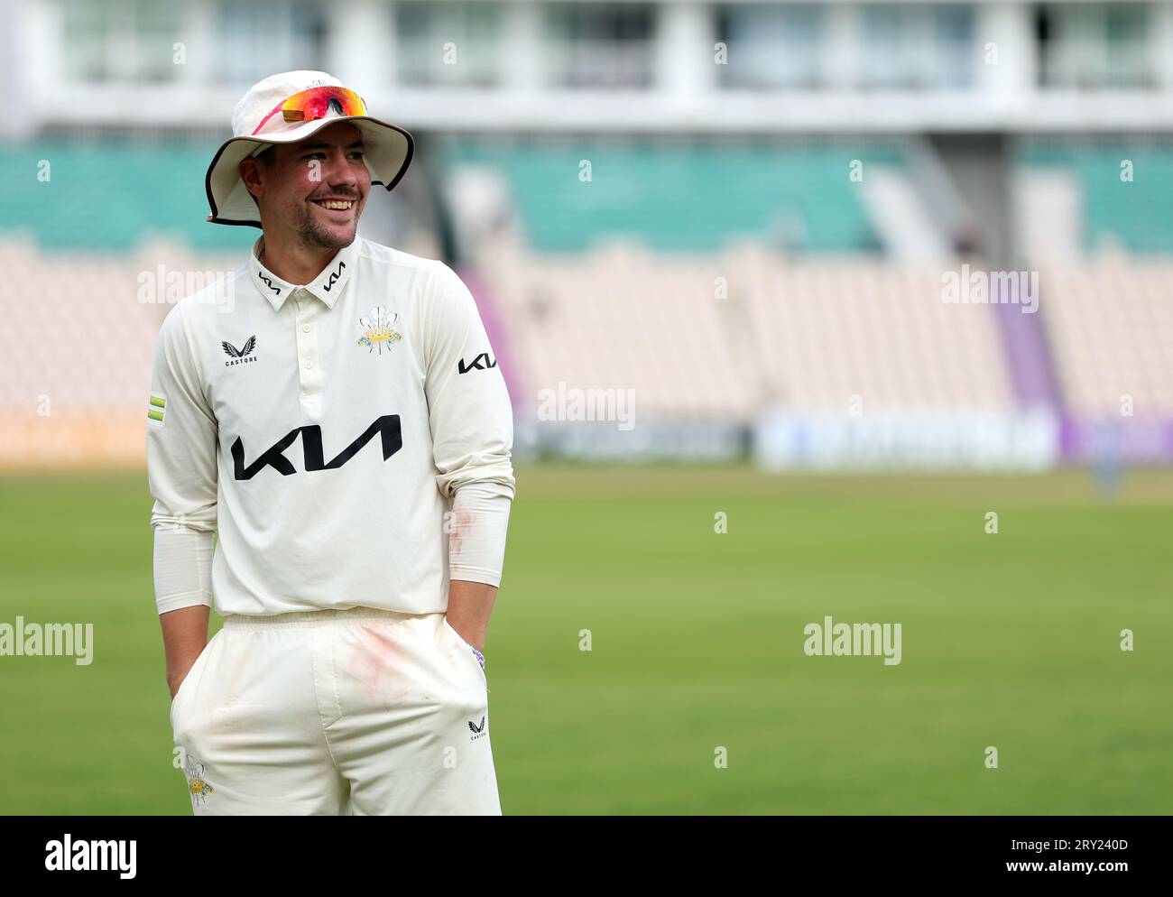 Surrey's Rory Burns durante il terzo giorno della partita del LV= Insurance County Championship all'Ageas Bowl di Southampton. Data foto: Giovedì 28 settembre 2023. Foto Stock
