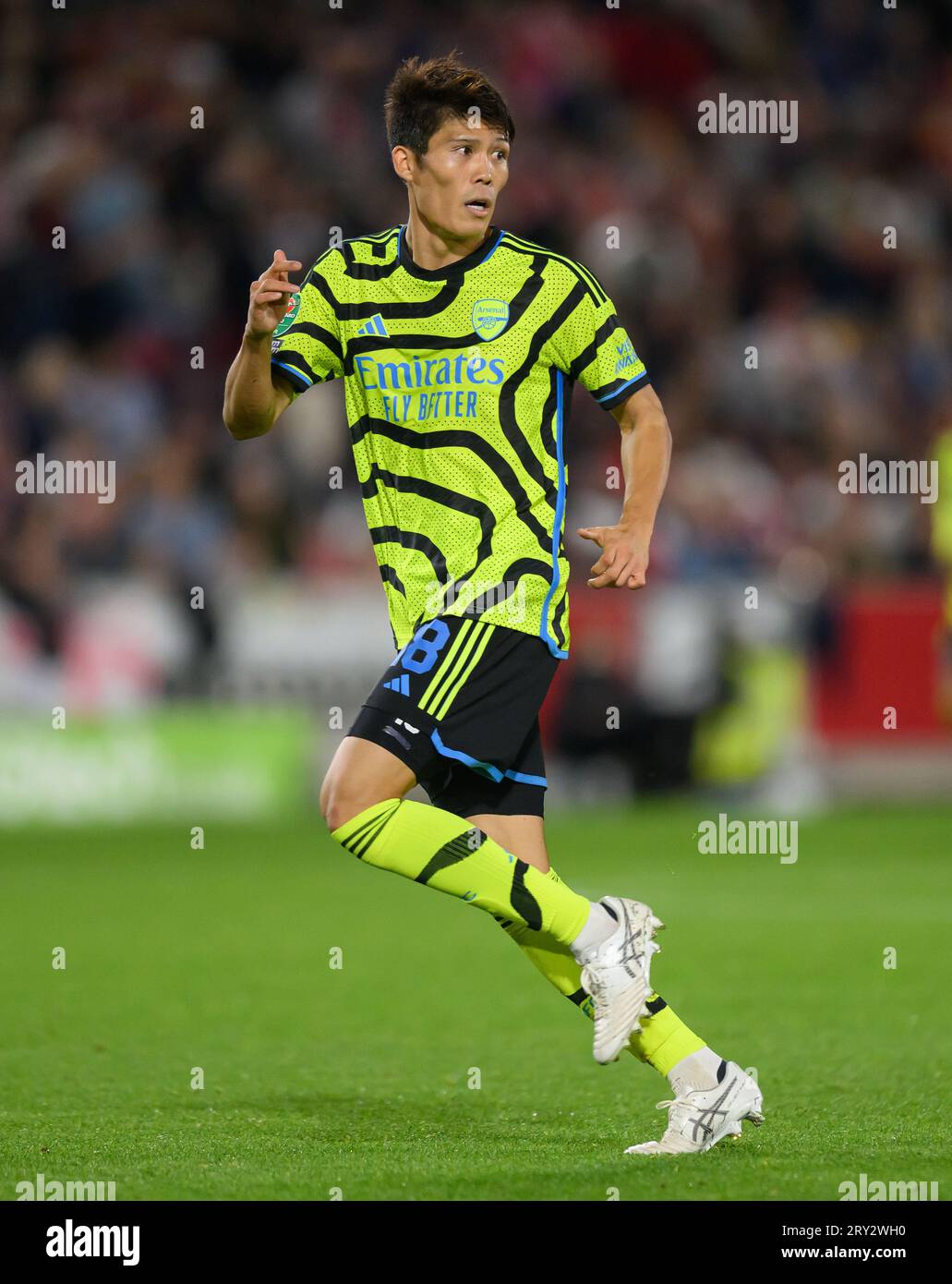 27 set 2023 - Brentford / Arsenal - EFL Cup - Gtech Community Stadium Arsenal's Takehiro Tomiyasu durante la partita contro Brentford. Immagine : Mark Pain / Alamy Live News Foto Stock