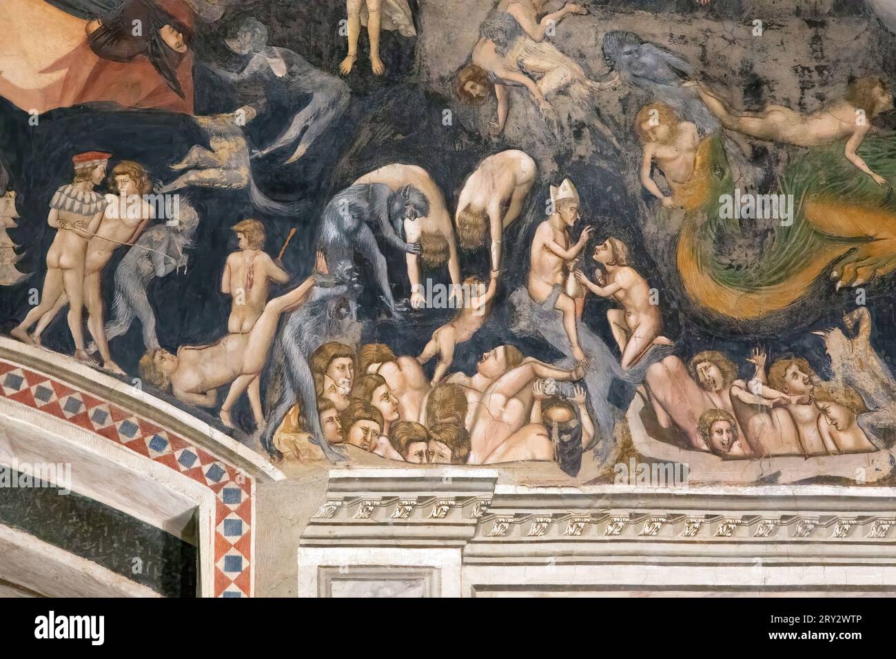 I demoni portano le anime all'inferno durante il giudizio universale di Giotto nella Cappella degli Scrovegni, Padova Foto Stock
