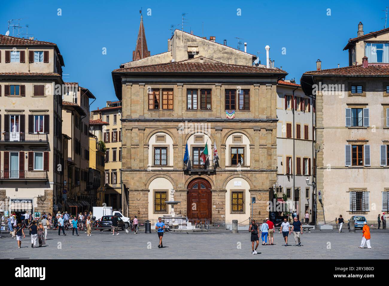 Firenze, Italia — 9 settembre 2023. Una foto orizzontale di una piazza a Firenze, Italia. Foto Stock