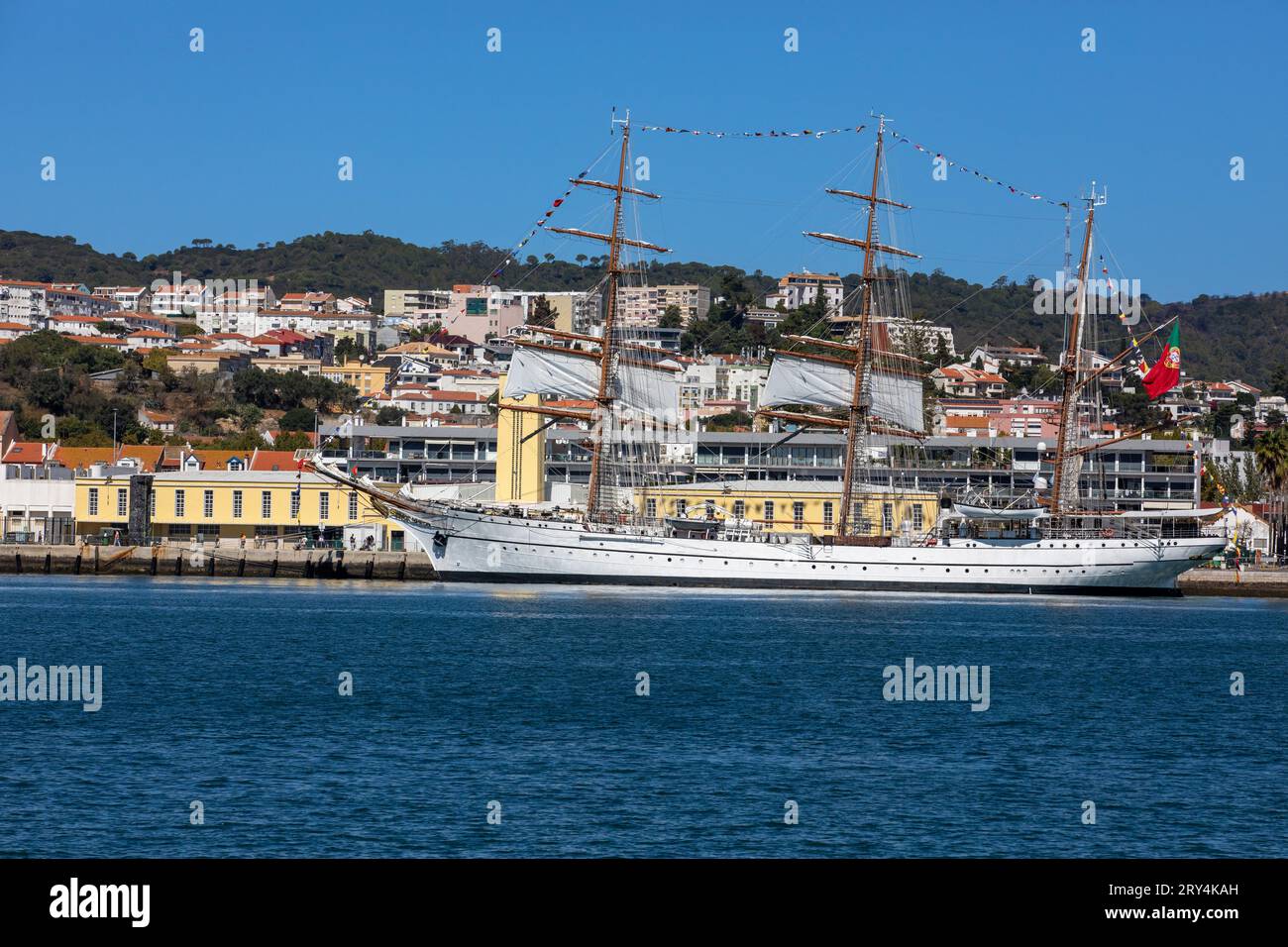 NRP Sagres è una nave da pesca e da addestramento della Marina portoghese dal 1961. Foto Stock