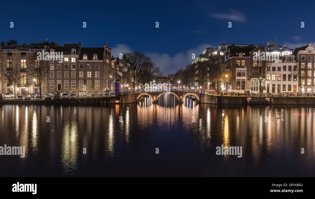 Fiume Amstel di Amsterdam Foto Stock