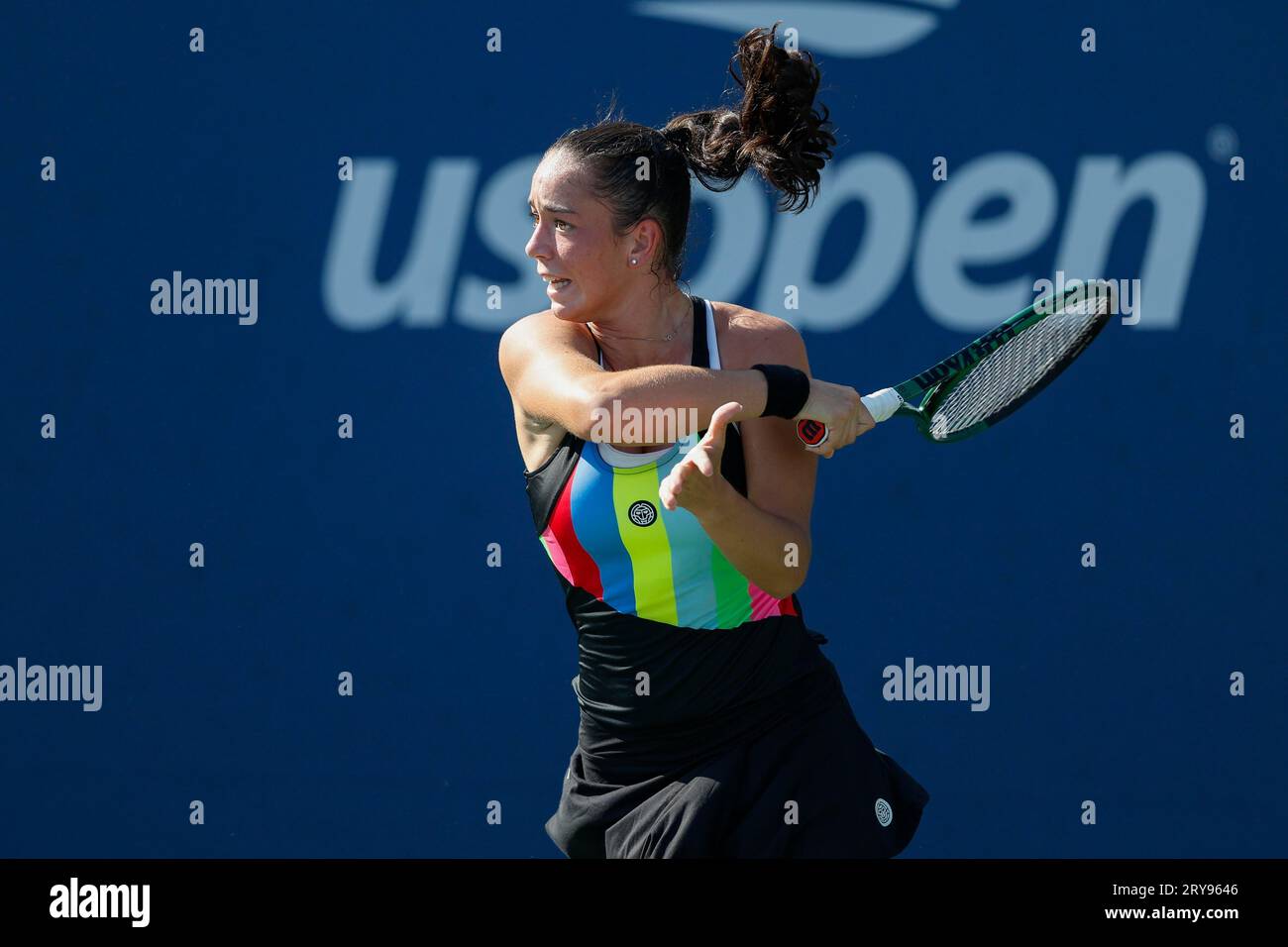 Tennisspielerin Tereza Valentova (CZE) ad Aktion bei den US Open 2023, USTA Billie Jean King National Tennis Center, Flushing Meadows, Queens, New Foto Stock