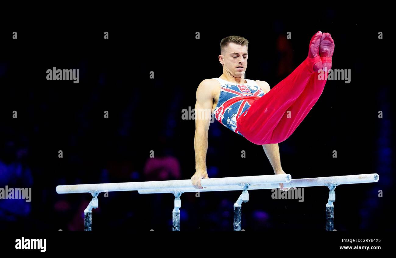 Anversa, Belgio. 30 settembre 2023. Max Whitlock (GBR) in azione durante le qualificazioni ai Campionati mondiali di ginnastica nell'Anversa Sportpalace. Crediti: Iris van den Broek / Alamy Live News Foto Stock