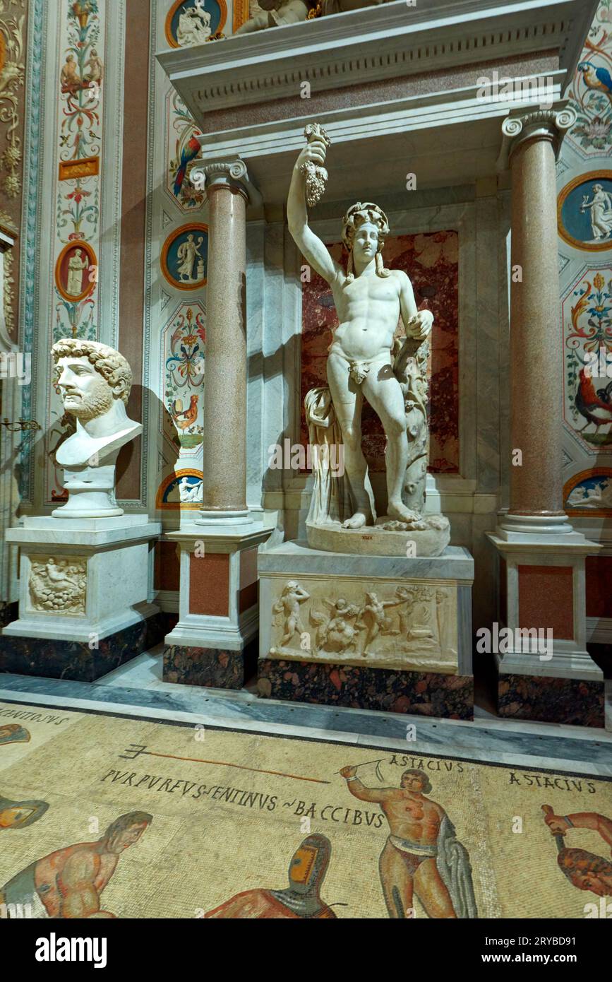 Esposizione e interno assolutamente mozzafiato di Villa Borghese, Roma, Italia Foto Stock