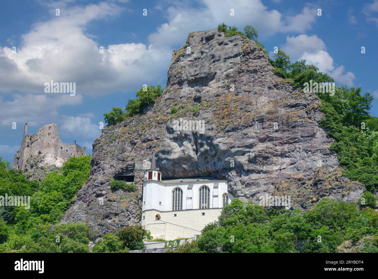 Famosa chiesa rupestre medievale a Idar-Oberstein, Renania-Palatinato, Germania Foto Stock