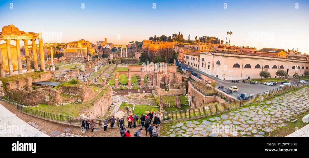 Antiche rovine del foro Romano Foto Stock