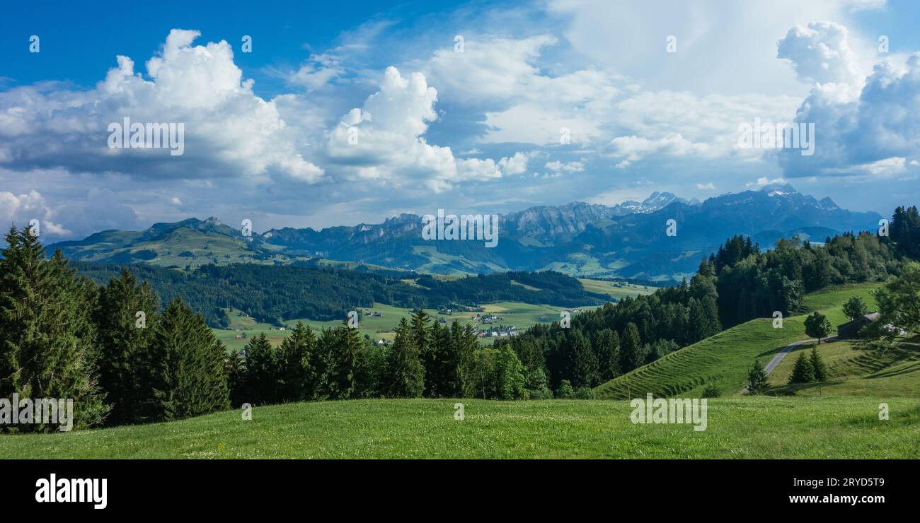 Escursione a Gais, una città delle alpi svizzere Foto Stock