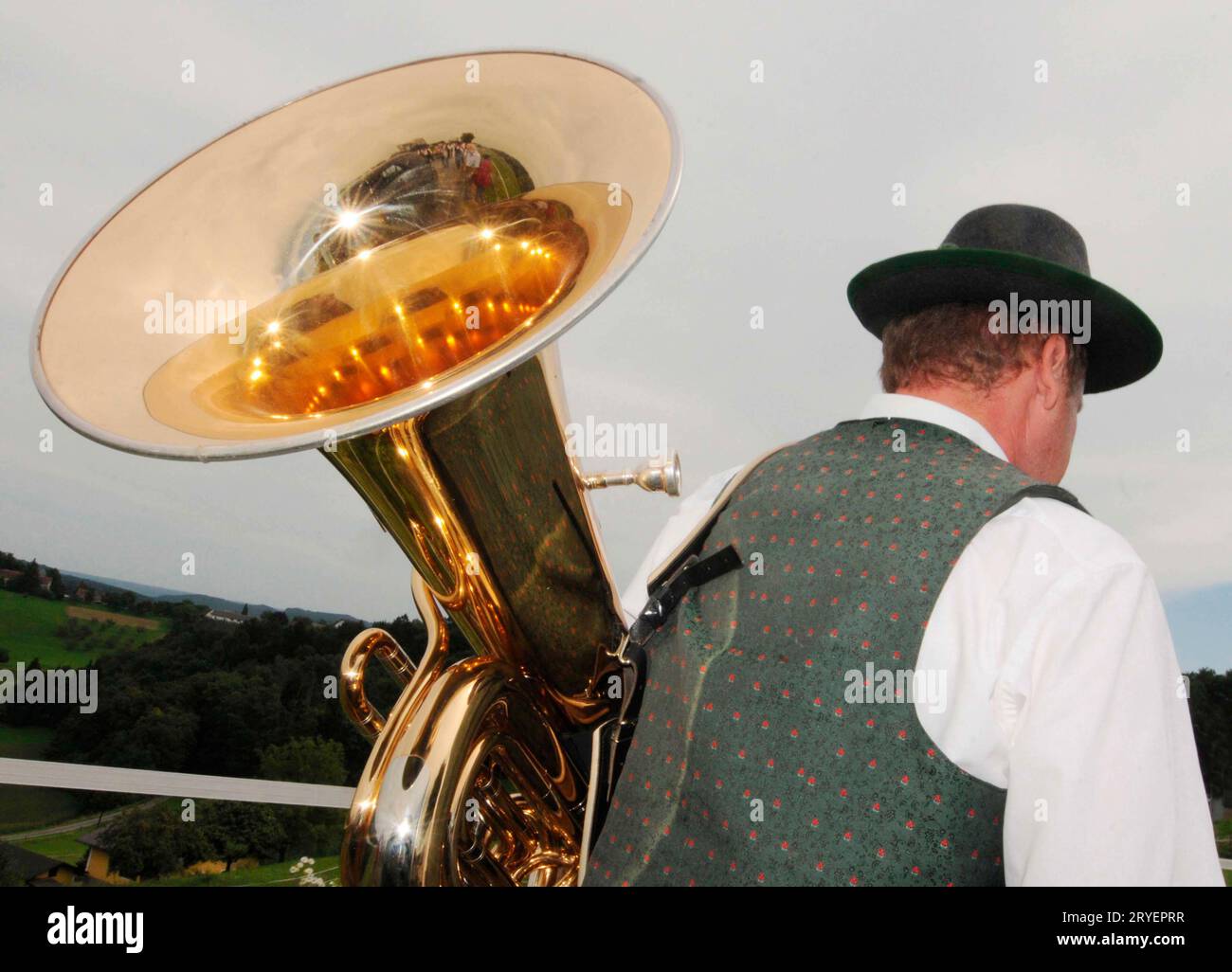 Tuba tradizionale strumento di musica in ottone Foto Stock