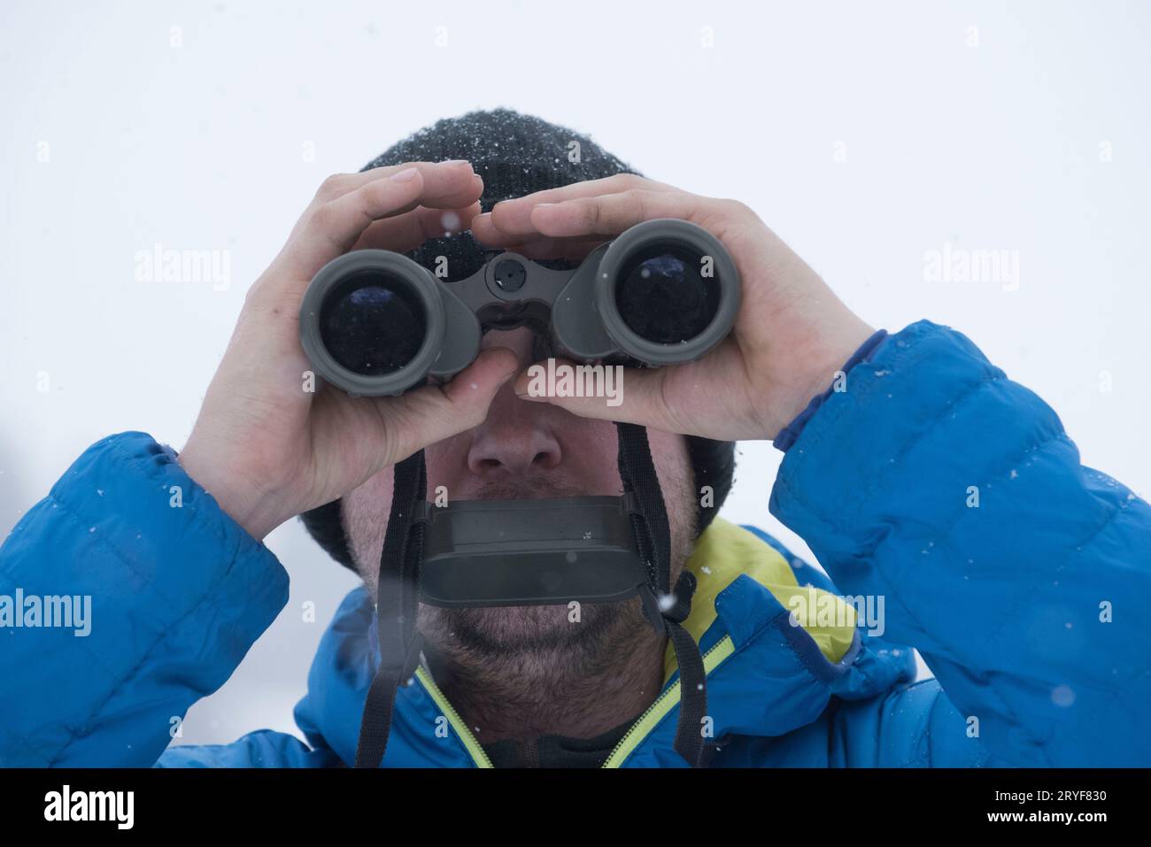 commissione di allerta valanghe in inverno Foto Stock