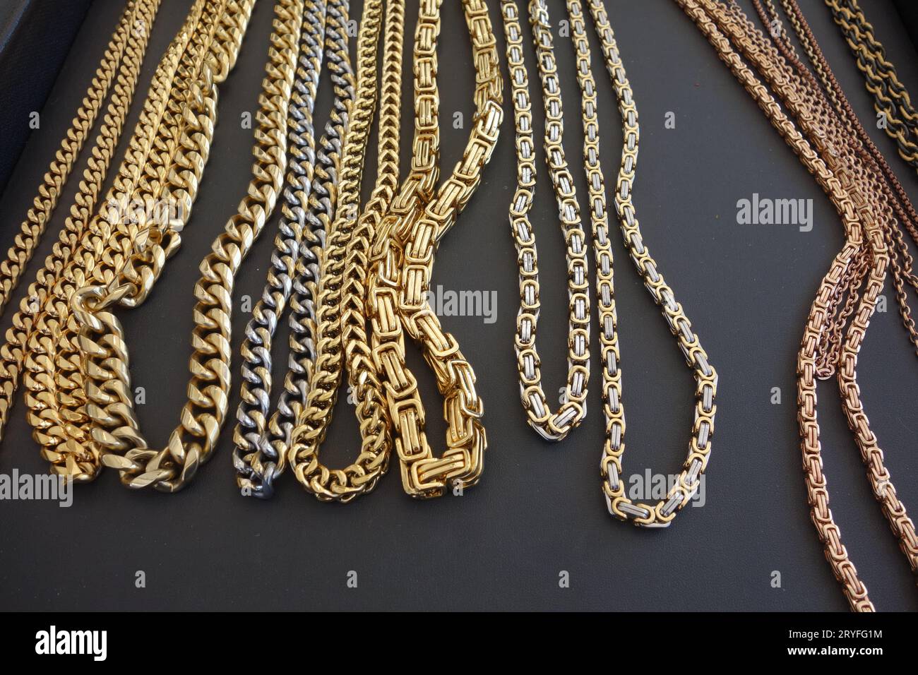 Gioielli o gioielli come oggetti decorativi Foto Stock