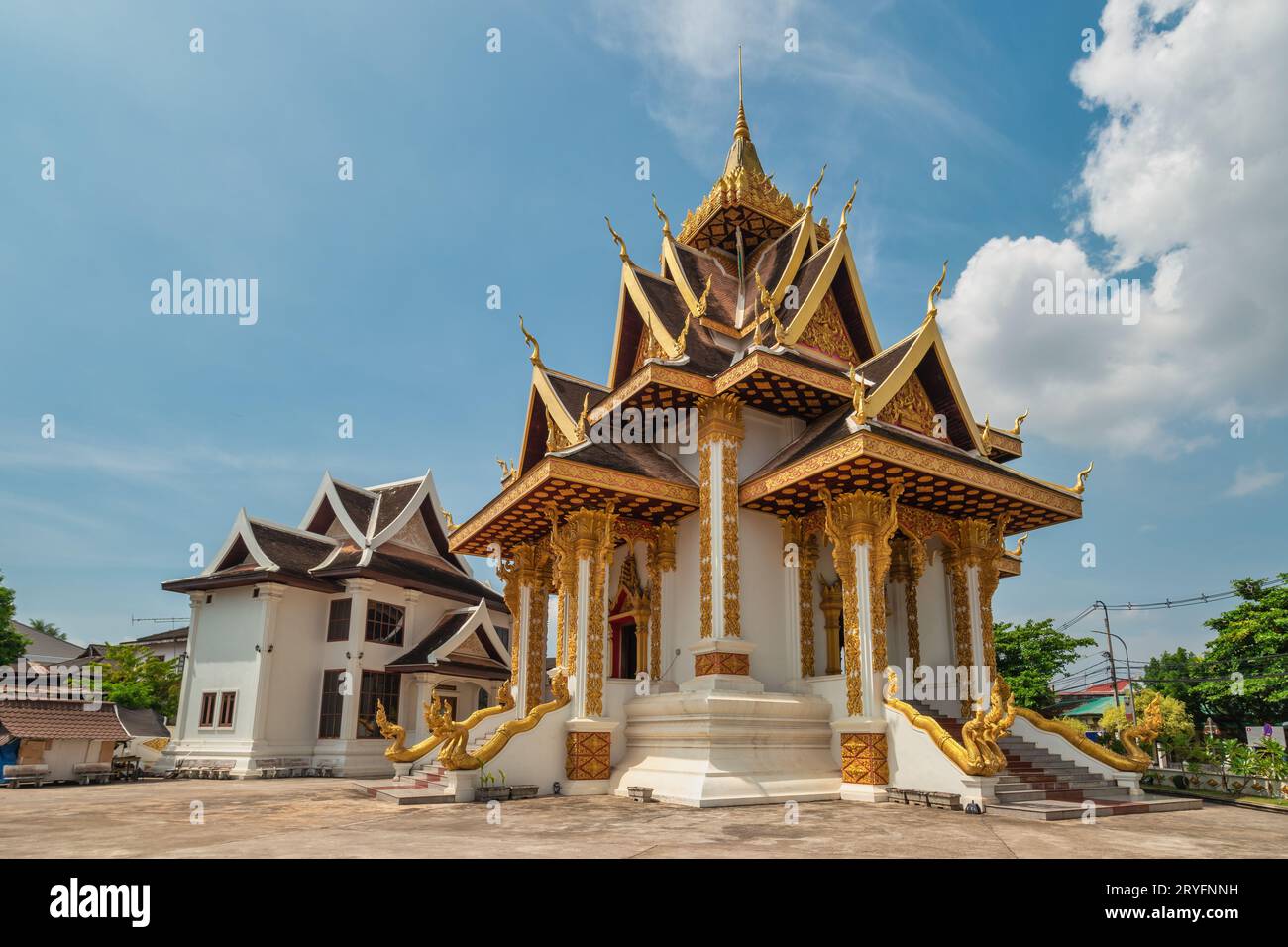 Vientiane Laos, skyline della città presso il santuario delle colonne della città di Vientiane (Hor Luk Mueang) Foto Stock