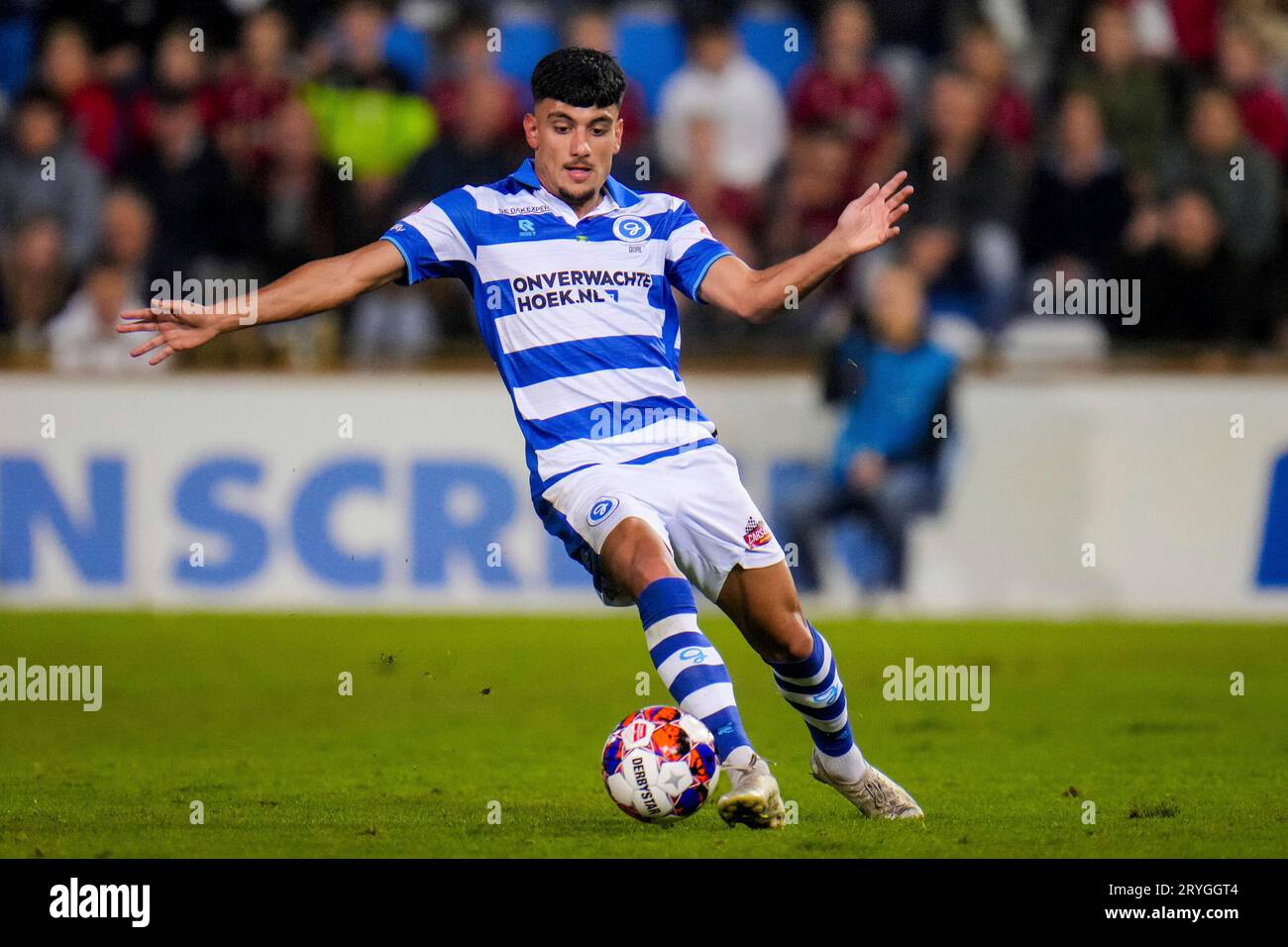 Doetinchem, Niederlande. 29 settembre 2023. Basar onal di De Graafschap controlla il pallone durante l'olandese Keuken Kampioen Divisie match tra De Graafschap e Roda JC il 29 settembre 2023 a Doetinchem, Paesi Bassi Credit: dpa/Alamy Live News Foto Stock