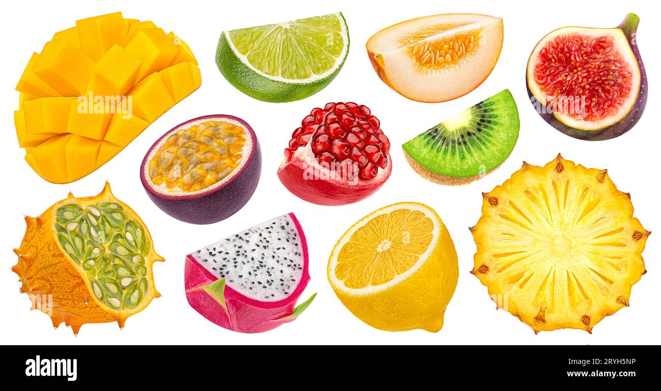 Fette di frutta esotica isolate su sfondo bianco, collezione Foto Stock