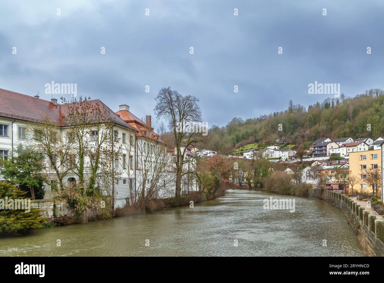 Vista sul fiume Altmuhl, Eichstatt, Germania Foto Stock