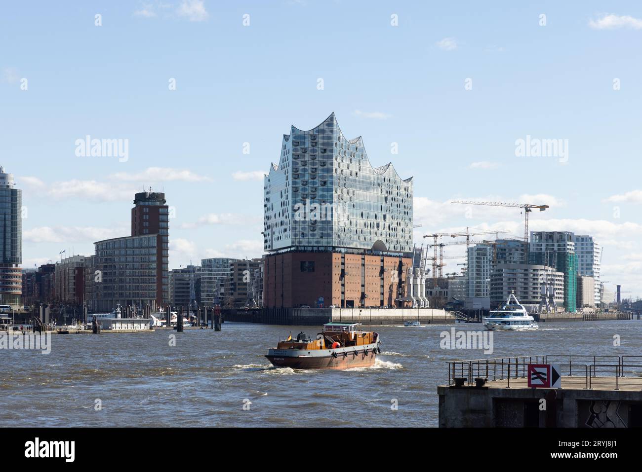 Sala da concerto Elbphilharmonie Hamburg progettata da Herzog e de Meuron Foto Stock