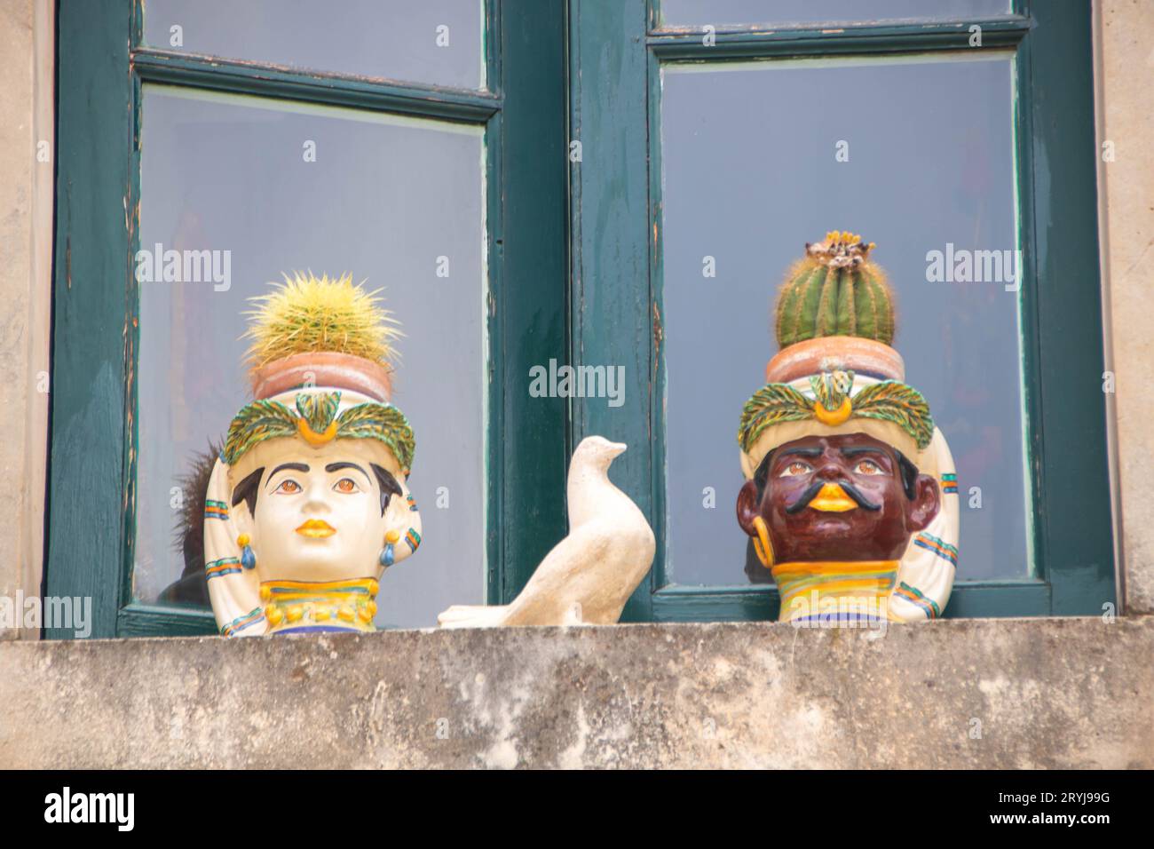 Ceramica artigianale tradizionale a Taormina Foto Stock