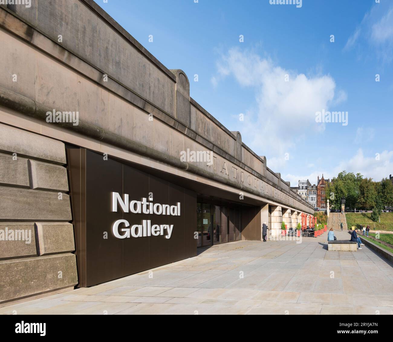 Edimburgo, Scozia, Regno Unito - The National (National Galleries of Scotland) di William Playfair (ristrutturazione degli Hopkins Architects), ingresso Foto Stock