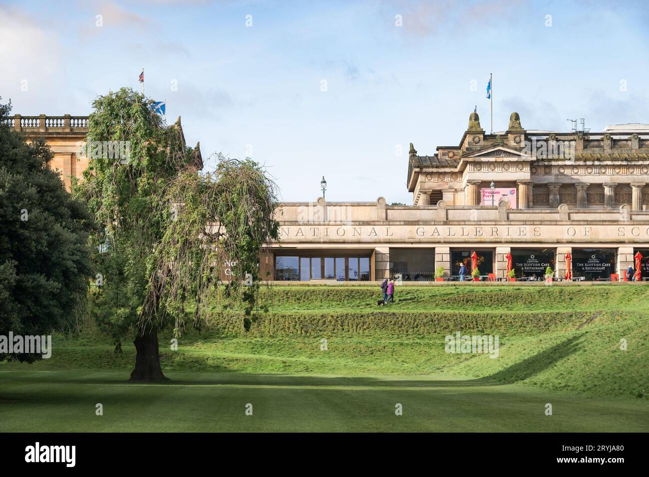 Edimburgo, Scozia, Regno Unito - Royal Scottish Academy di William Playfair (ristrutturazione di Hopkins Architects) Foto Stock