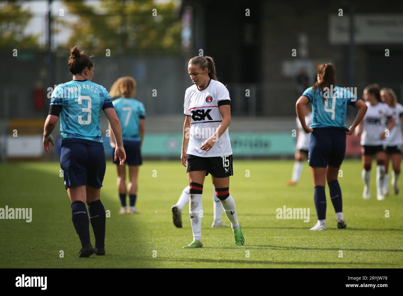 Londra, Regno Unito. 1 ottobre 2023. Londra, 1 ottobre 2023: Kayleigh Green (15 Charlton Athletic) durante la partita del Barclays Women Championship tra London City Lionesses e Charlton Athletic al Princes Park, Londra, Inghilterra. (Pedro Soares/SPP) credito: SPP Sport Press Photo. /Alamy Live News Foto Stock