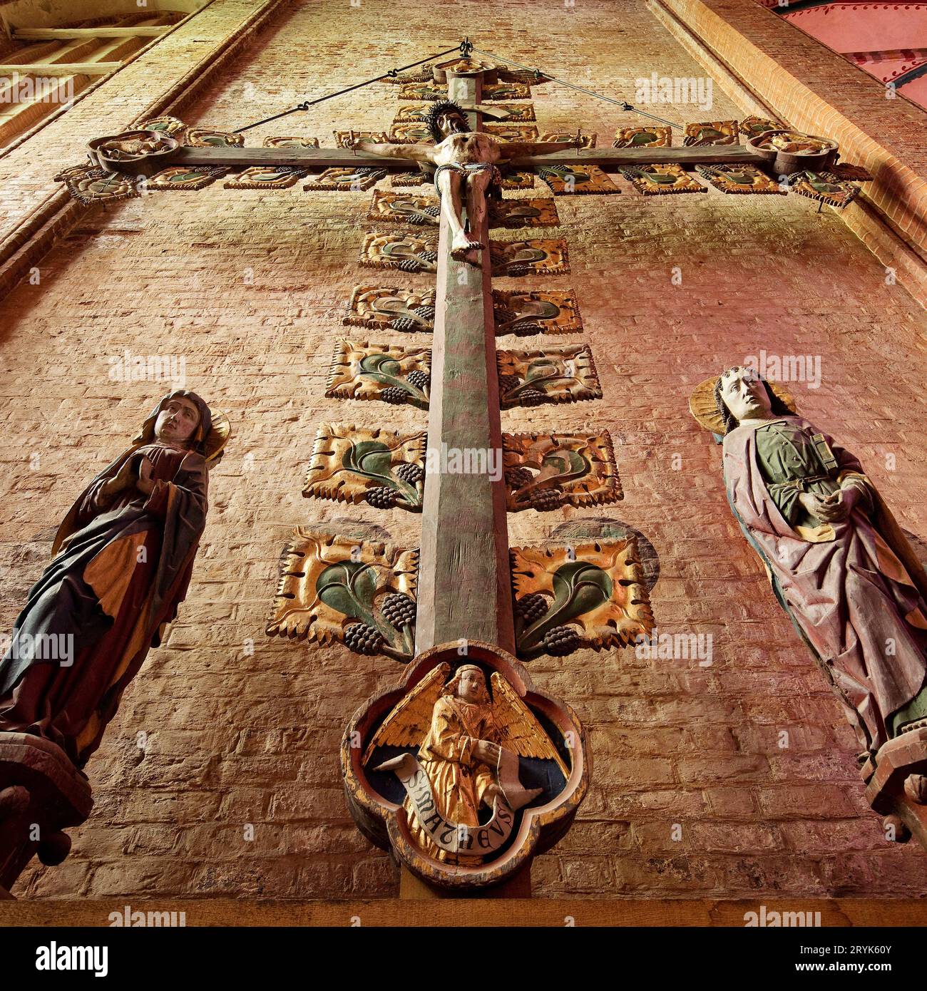 Triumphkreuzgruppe aus Georgen, Nikolaikirche, Meisterwerk der Spaetgotik, Wismar, Meclemburgo-Vorpommern, Deutschland, Europa Foto Stock