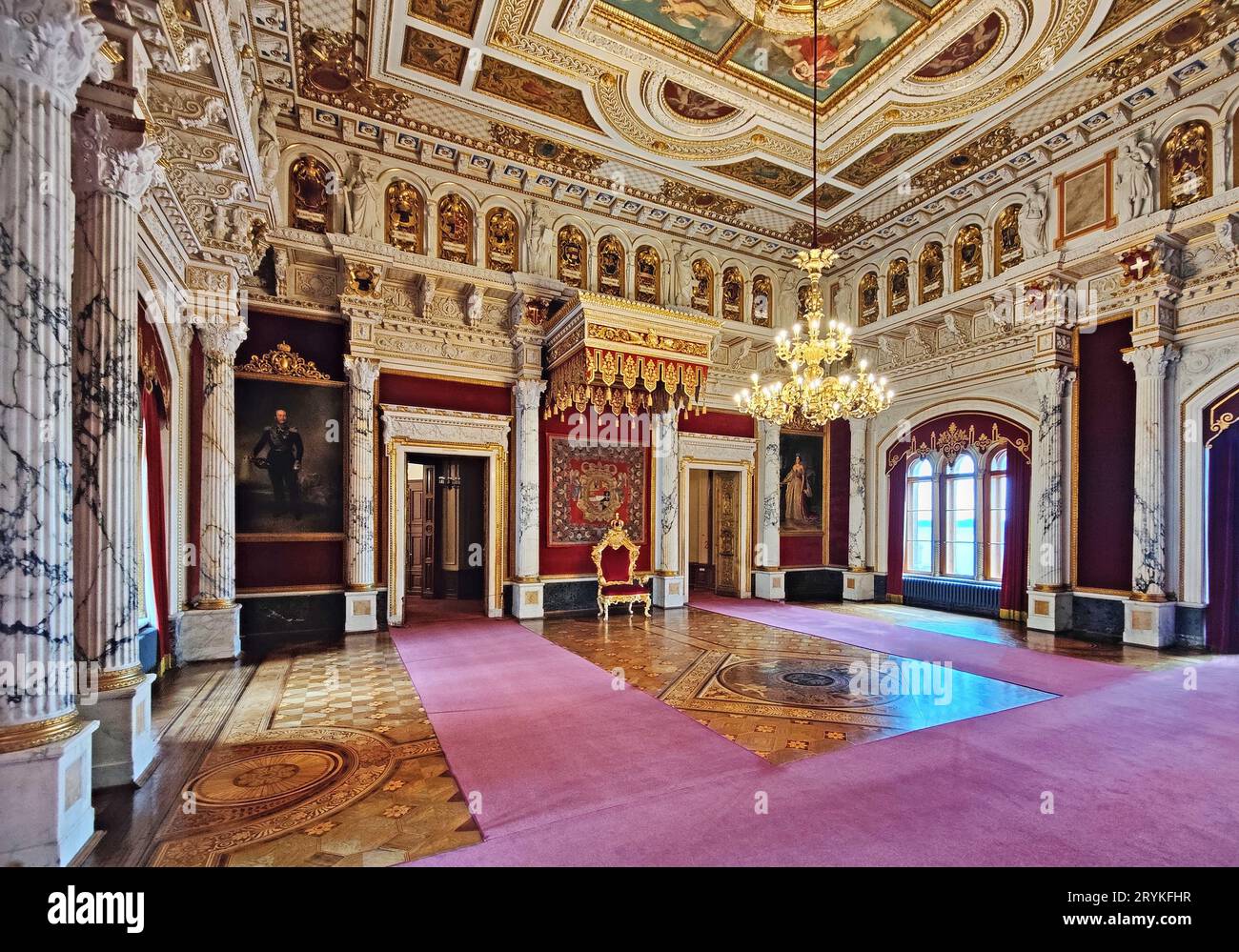 Sala del trono, Castello di Schwerin, Schwerin, Meclemburgo-Pomerania occidentale, Germania, Europa Foto Stock