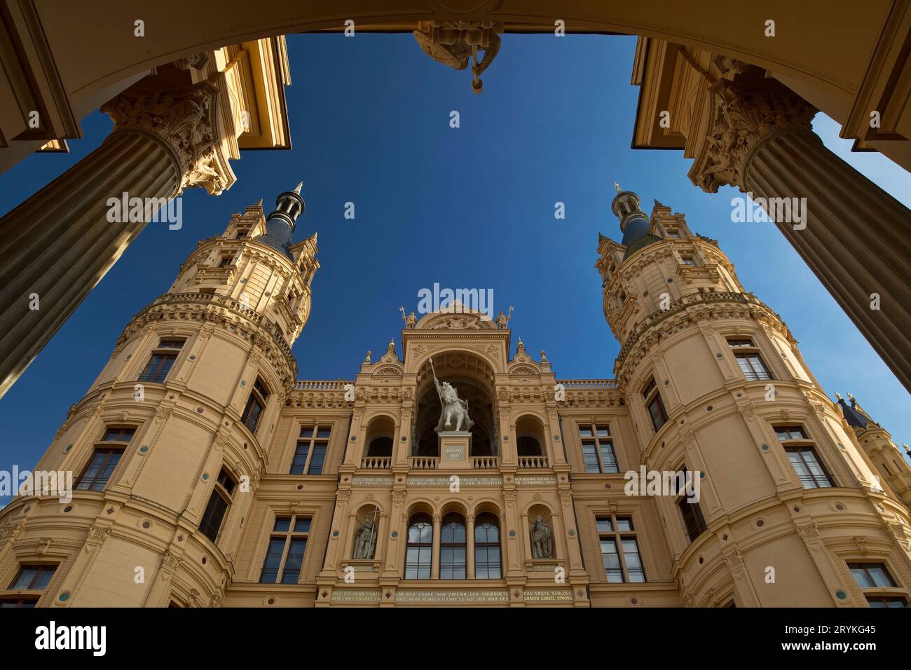 Castello di Schwerin, portale all'ingresso, Schwerin, Meclemburgo-Pomerania occidentale, Germania, Europa Foto Stock