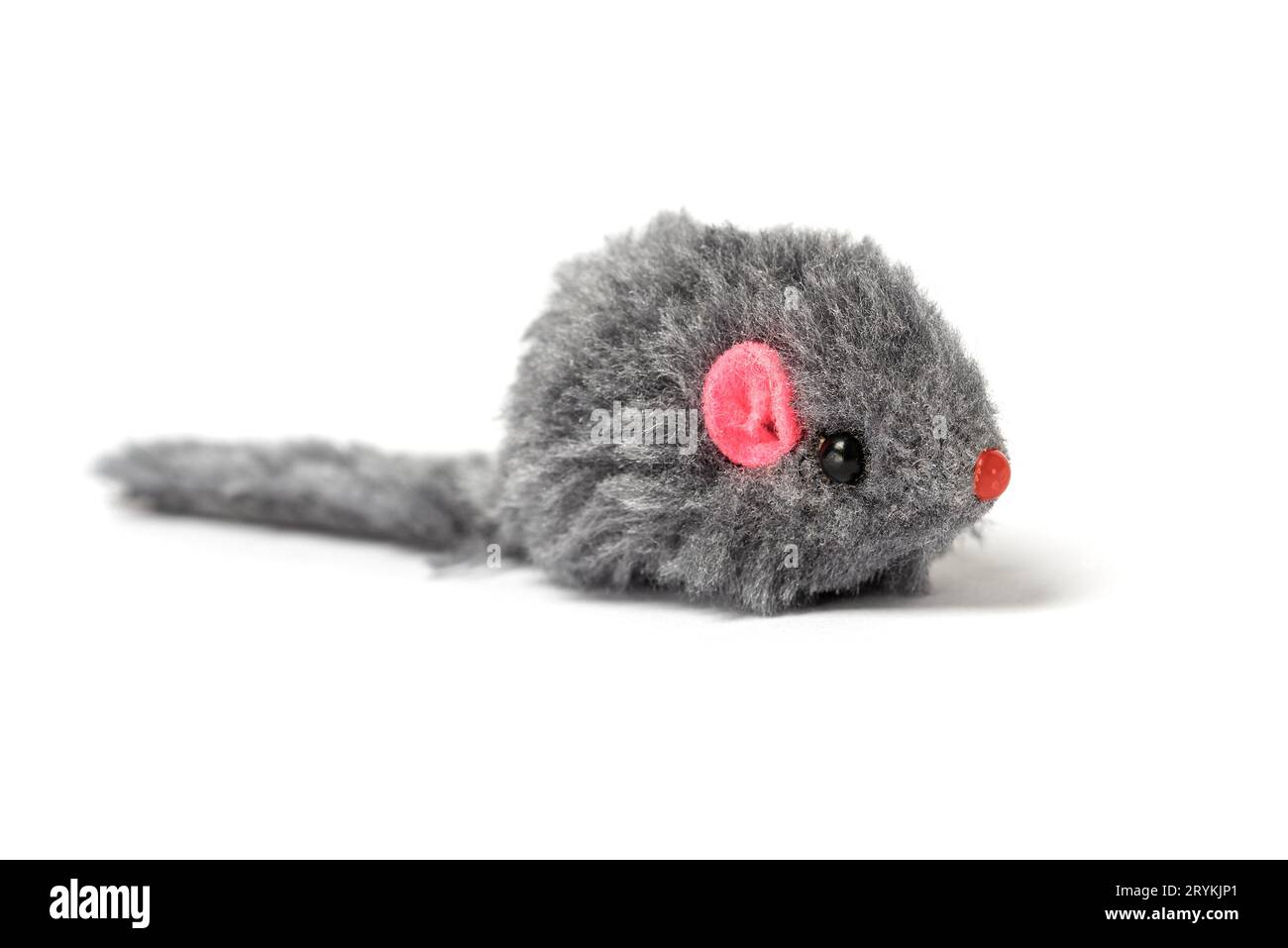 Mouse peluche grigio per foto di gatti su sfondo bianco Foto Stock