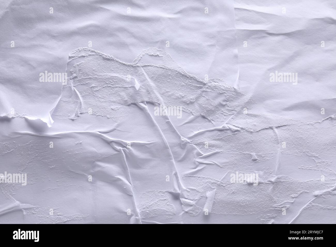 Trama della carta con pieghe bianche come sfondo, vista dall'alto. Poster a parete Foto Stock