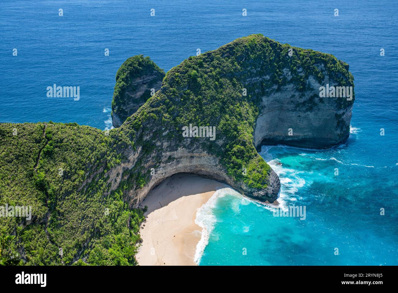 Kelingking Beach sull'isola di Nusa Penida, Bali, Indonesia Foto Stock