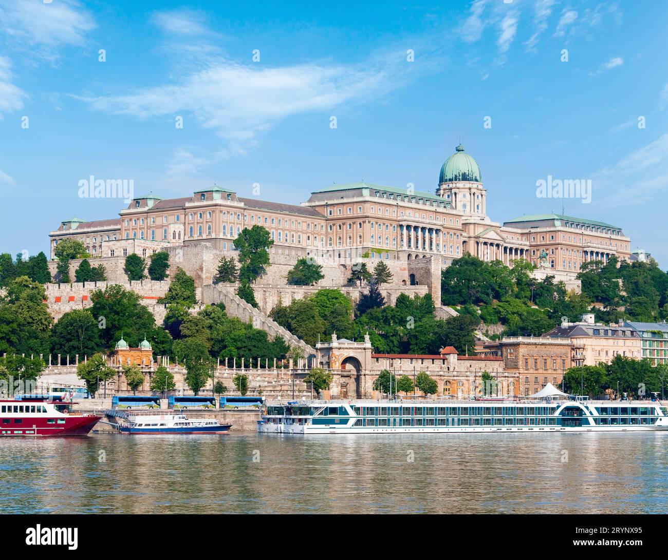 Palazzo reale di Budapest, vista mattutina, Ungheria. Foto Stock