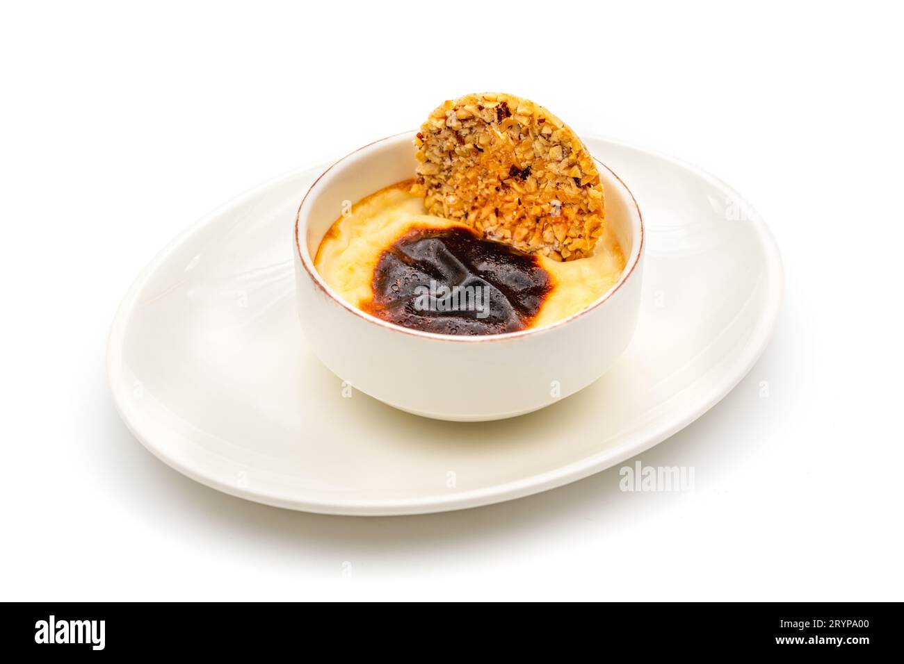 Tradizionale dessert turco panetteria riso budino nome turco Firin Sutlac in ciotola di ceramica Foto Stock