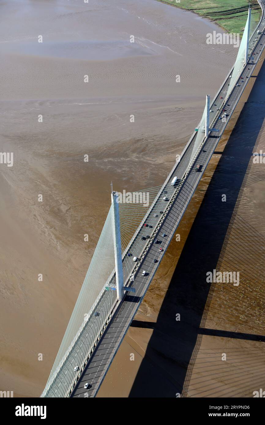 Vista aerea del Mersey Gateway Bridge a Runcorn, Cheshire Foto Stock