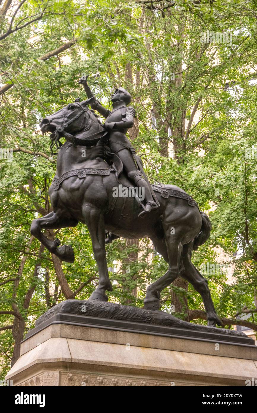 Monumento commemorativo di Giovanna d'Arco al Riverside Park nella parte superiore del westside di Manhattan New York Foto Stock