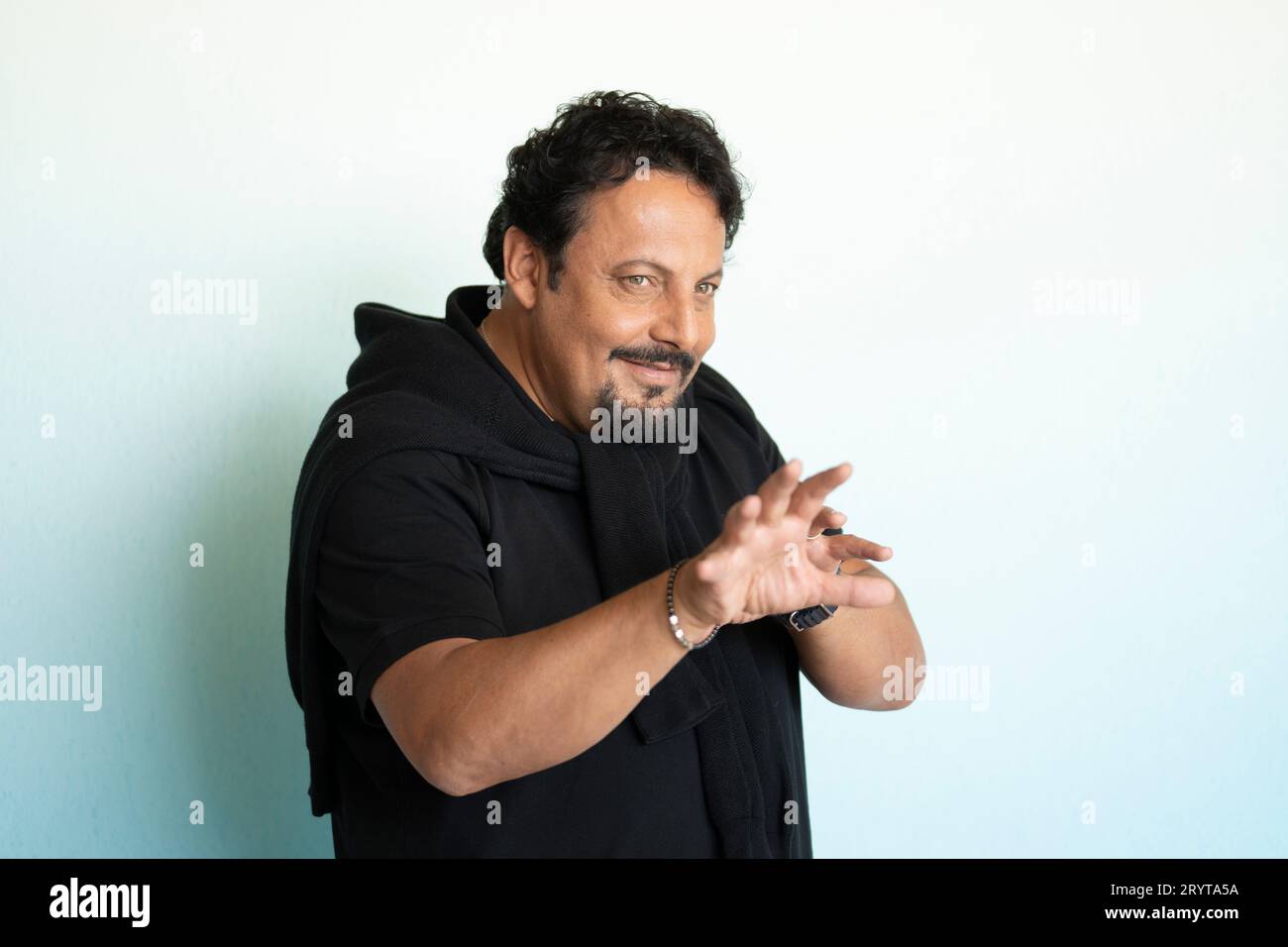 Roma, Italia, 02 ottobre 2023 - Enrico Brignano partecipa alla photocall per il film "Volevo un figlio maschio" all'Hotel le Meridien Visconti di Roma. Crediti: Luigi de Pompeis/ Alamy Live News Foto Stock