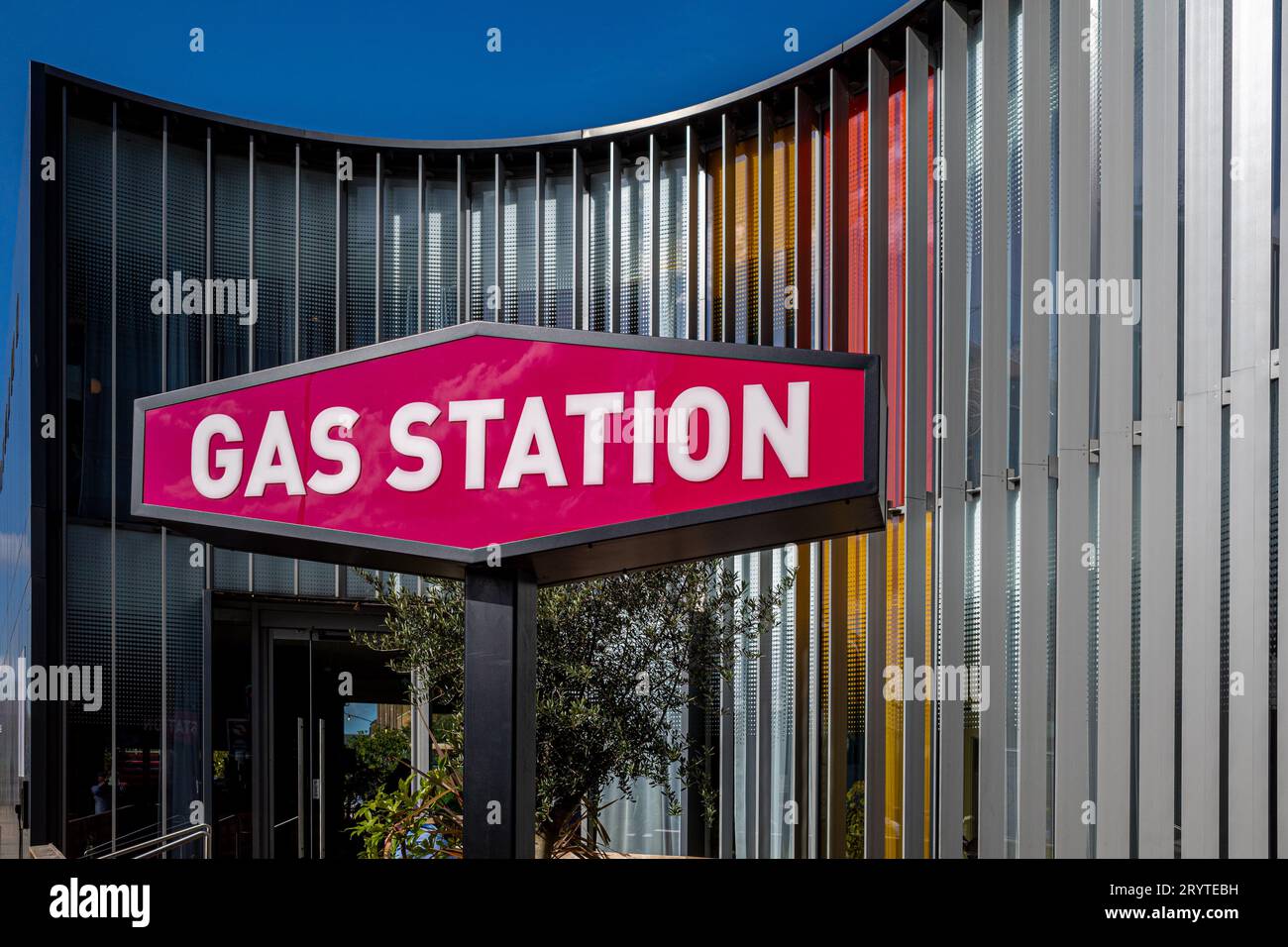 The gas Station Bar and Restaurant Kings Cross London - The gas Station Pub Goods Way Kings Cross London. Foto Stock