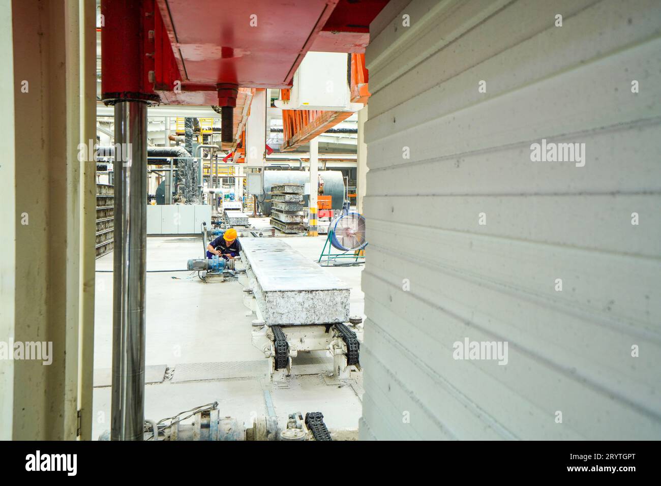 Linea di produzione di pannelli divisori leggeri Foto Stock