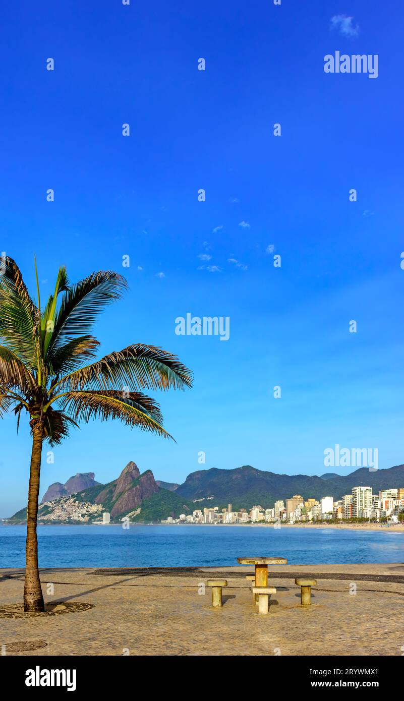 Spiaggia di Ipanema a Rio de Janeiro Foto Stock