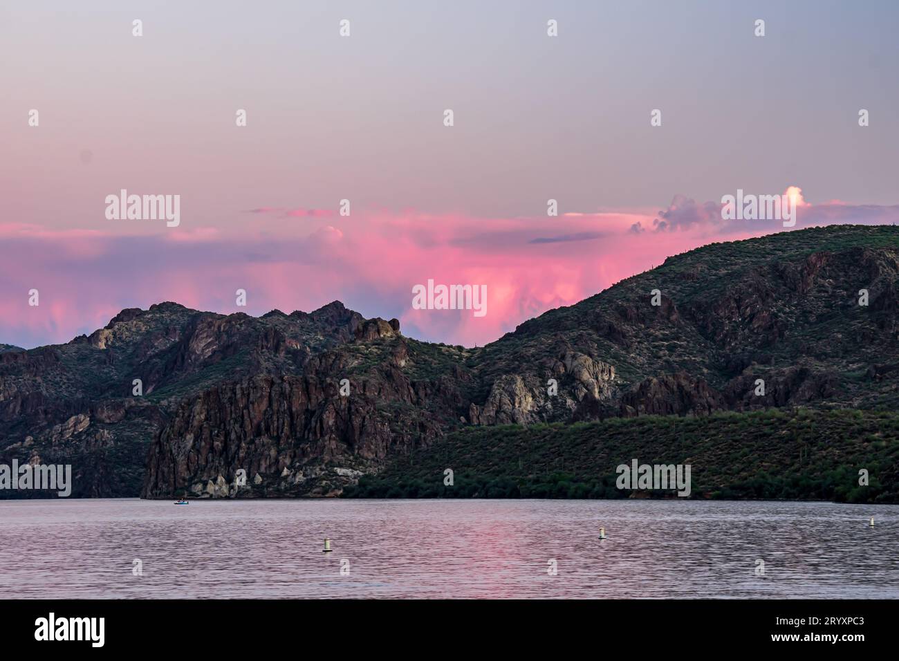 Tramonto colorato dell'ora d'oro in Arizona Foto Stock