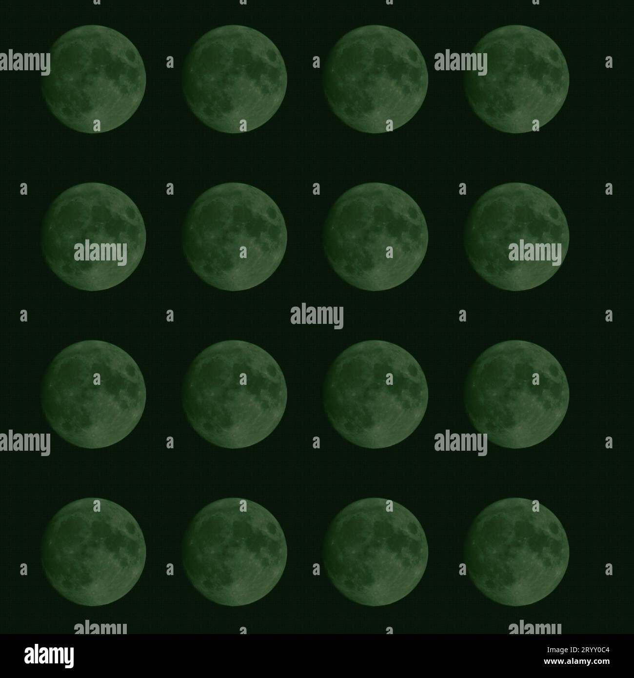 16 Images of the Moon, Green Tinti with Screen Mesh Effect, 9/27/2023 Foto Stock