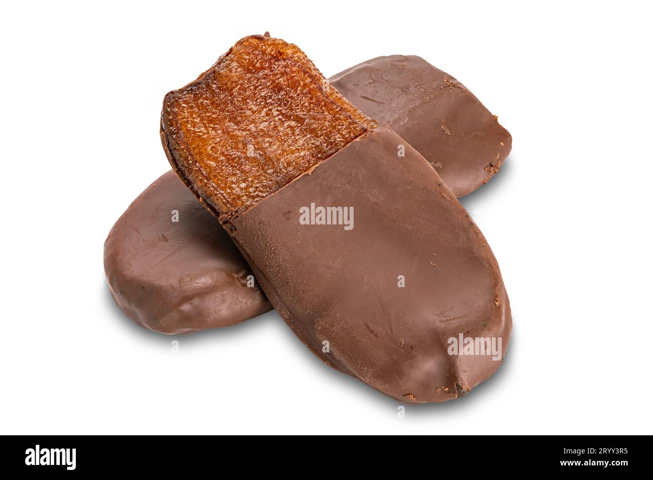 Vista ad alto angolo di banane mature e piatte mature essiccate al sole con cioccolato fatto in casa. Foto Stock