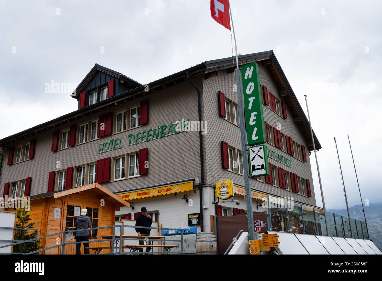 Realp, Svizzera - 21 settembre 2024: Hotel Galenstock nelle Alpi svizzere Foto Stock