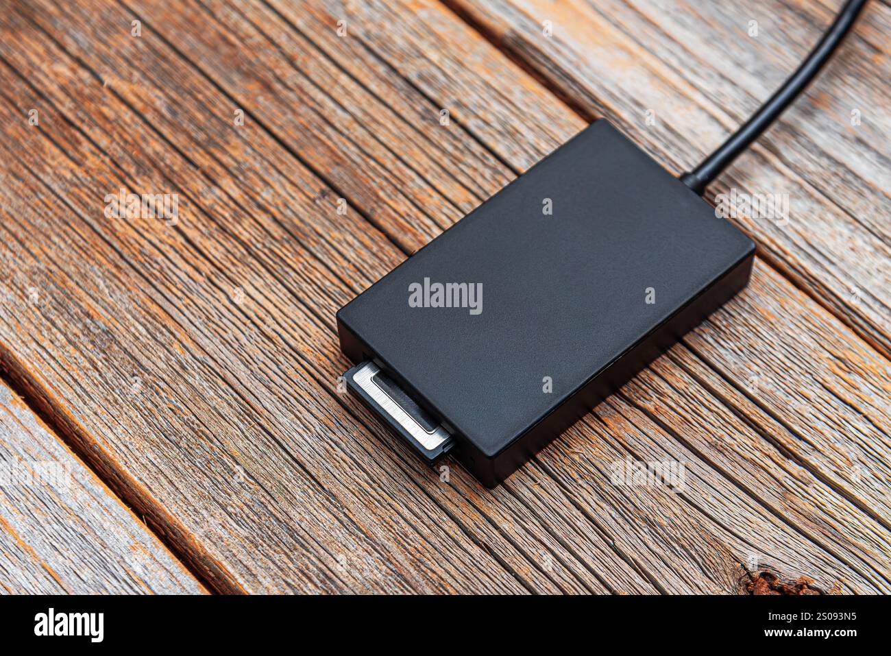 Il lettore di schede è collegato a un dispositivo mobile Foto Stock