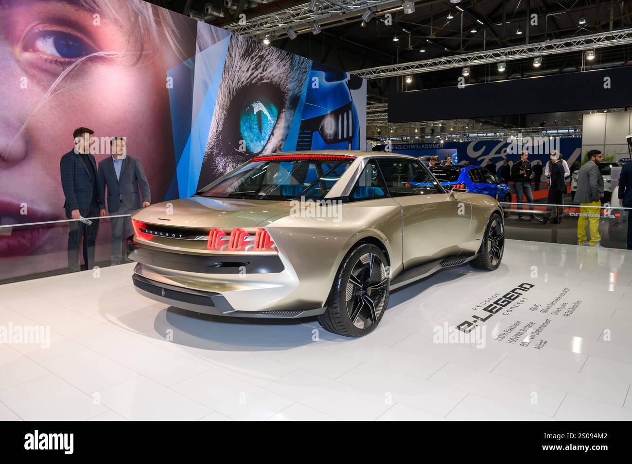 vienna, austria, 15 gennaio 2020, autoshow, peugeot e-legend, coupé elettrico *** wien, österreich, 15. januar 2020, autoshow, peugeot e Legend, coupe mit elektroantrieb Copyright: xx Foto Stock