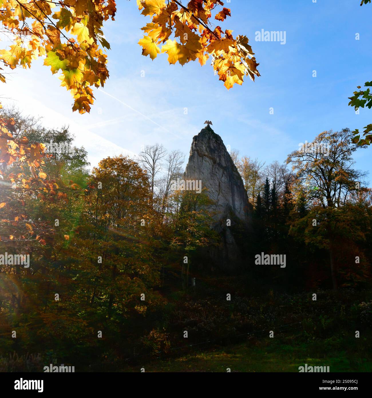 WeltWald Harz Der herbstliche Hübichenstein im Harz bei Bad Grund, fotografiert AM 27. Ottobre 2024. Bad Grund Niedersachsen Deutschland Hübichenstein1290 *** WeltWald Harz The autumnal Hübichenstein in the Harz Mountains vicino Bad Grund, fotografato il 27 ottobre 2024 Bad Grund bassa Sassonia Germania Hübichenstein1290 Foto Stock
